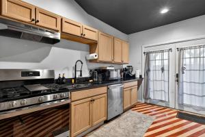 Spacious dual-unit home with private backyard