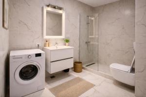 Ivory Residence Stylish Studio, Pipera - Park View with Paid Parking Available