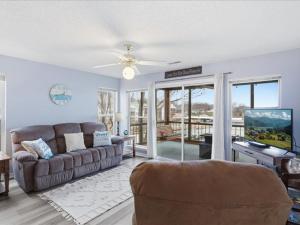 Lake Front Views - Seasonal Pool 3Bed 2Bath - Grill