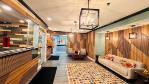 Blaine Town Inn & Suites