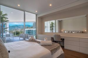 The Stylish Apt. of Madeira Palace CC