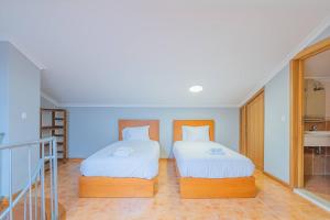 Ocean View Apartment in Caniço de Baixo