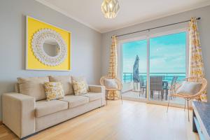 Ocean View Apartment in Caniço de Baixo