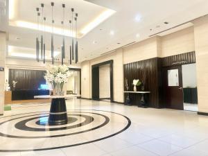 NEW Cozy 1BR King Bed at Greenbelt Hamilton Makati