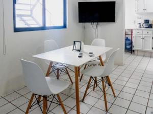 Charming Loft Steps Away from Malecon & Olas Altas