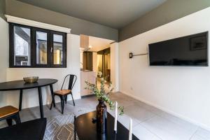 Estudio Calido y Bien Ubicado a Pasos del Metro