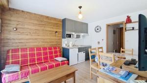 Christina CR8 FAMILY & MOUNTAIN 6 Pers