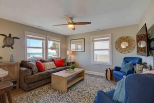 The Bungalows A- Beachfront - Dog Friendly - Gazebo Bikes