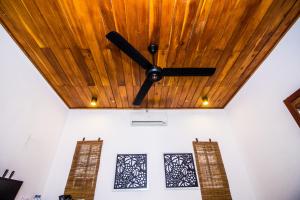 Settle Inn Tourist Lodge