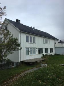 Lofoten Bed & Breakfast Reine - Rooms & Apartments