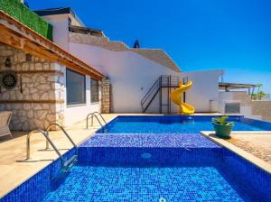 Honeymoon villa with sea view