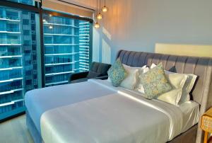 Eaton Residences KLCC - Luxury Homestay