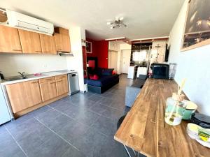 Héliopolis C41 - Studio avec terreasse vue mer - 2 à 4 personnes au pied de la plage