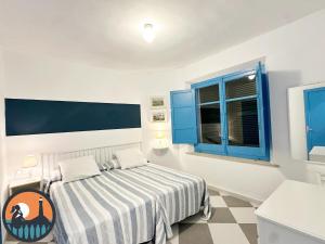 Cala Micaela San Alvaro Surf House