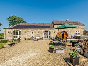 4 Bed in Hexham oc-92410