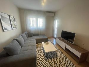 Vista City Apartment