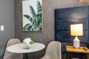 Chic Studio in South Beach 2 blocks from beach