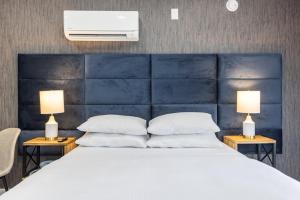 Chic Studio in South Beach 2 blocks from beach