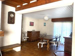 Villa avec jardin boisé, proche plage et commerces, La Tranche-sur-Mer - FR-1-22-307