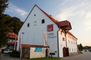 Hotel Żuraw w Starym Spichlerzu