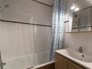 Studio skis aux pieds avec balcon à Tignes, 4 pers. - FR-1-502-420