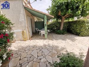 Pavillon 7 pers avec piscine, clim, parking à Valras-Plage - FR-1-781-76