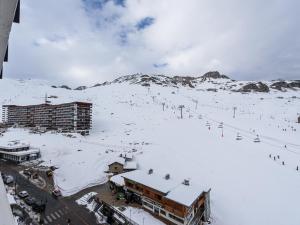 Studette pratique au pied des pistes - Animaux permis - FR-1-502-453