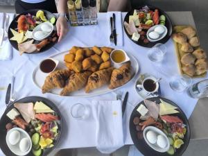 BlueApartman Albánia Qerret 07