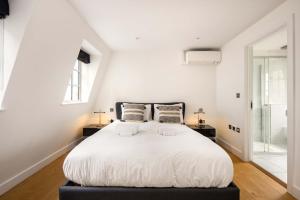 5 Mins Walk to Bond Street, Marylebone Mews