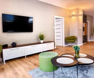 MODERN VILLA & PRIVATE GARDEN in Warsaw - Fully Renovated 2025