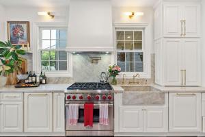 Luxury Georgetown Villa