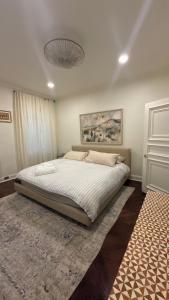 Luxury Georgetown Villa