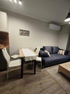 goHOME Plovdiv-apartments and studio