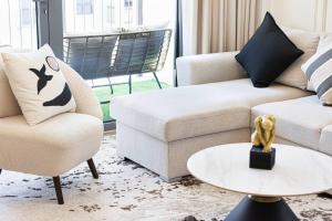 Stylish Apartment, Private Beach, Port de La Mer