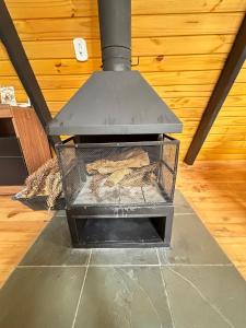 Chalé Design Mon Amour 3 - Prime - Espaçoso - 2 quartos de casal - Equipadíssimo - Lareira - à 3 min do centro