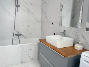 Elegancki apartament w "różowej" kamienicy