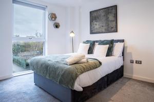 ManchesterCentral Apartment, Balcony, Old Trafford
