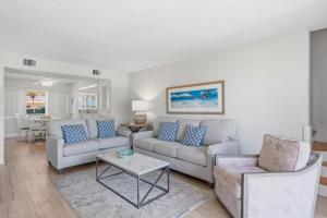 213A - 1BR1 Bath at Seaspray Condos on Okaloosa Island, Fort Walton Beach, Fl