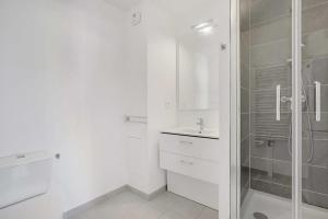 Modern & Bright Apartment 4 Guests La Défense