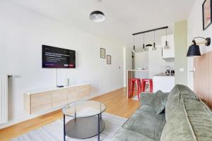 Modern & Bright Apartment 4 Guests La Défense