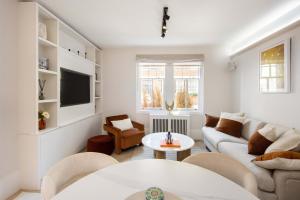 5 Mins Walk to Selfridges, Mayfair Retreat