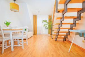 Bis 5 Personen - Helle Whg, Top Lage, 1x Tiefgarage Parkplatz