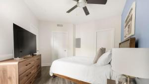 Landing Amazing 1BD Gym Courtyard