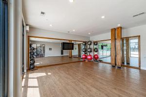 Landing Apartments - Preston Ridge
