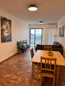 Seashore Happiness Apartments