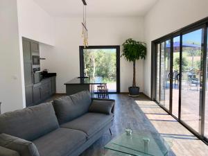 Villa piscine chauffée & jardin - Centre 5 min - Plage 10 min - Ménage