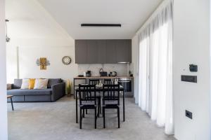 AORA Asites Mountain View