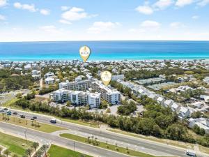 The Splash Pad Private Pool at The Pointe