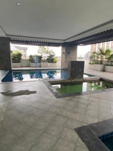 Penthouse Loft Unit with Balcony 3309 AMA Tower