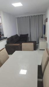 Apartamento 2 quartos com Suite -Garagem -Praia -Shopping e Faculdade